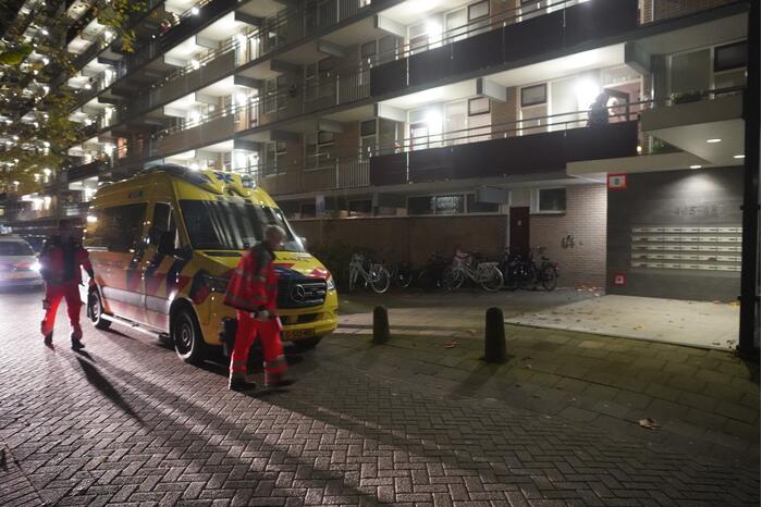 Traumahelikopter landt voor incident in woning