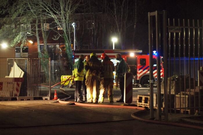 Grote brand in opslagtank met vetzuur bij Loders Croklaan