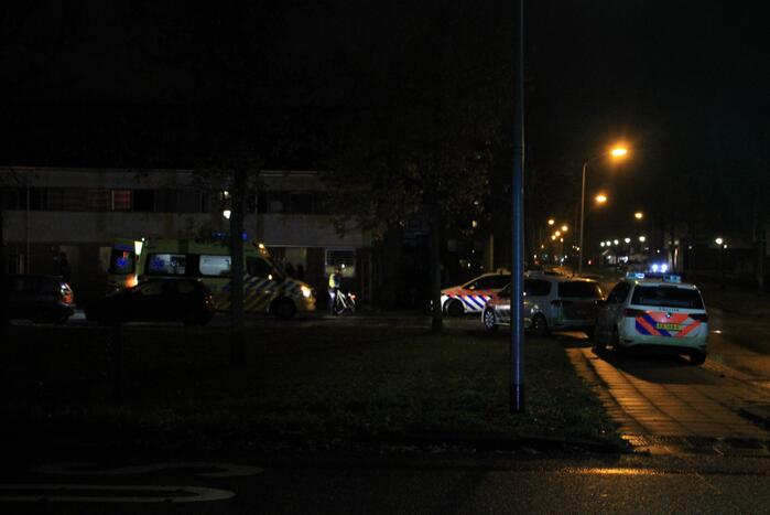 Persoon zwaargewond door incident in woning