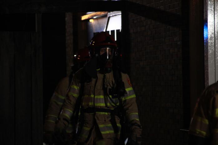 Brand in woning door vuurwerk