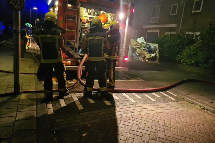 Auto volledig uitgebrand