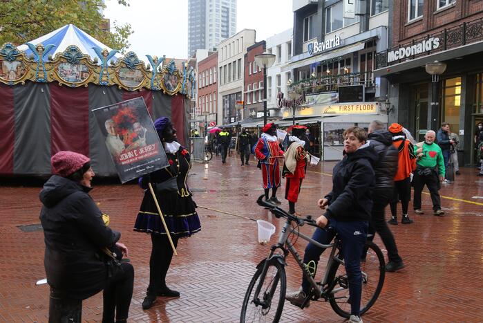 Veel politie door demonstratie voor Zwarte Piet
