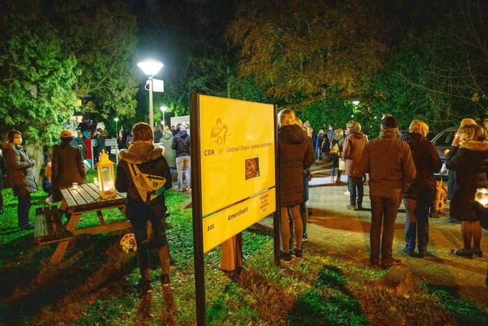 Protest tegen overplaatsing Irakees gezin uit azc