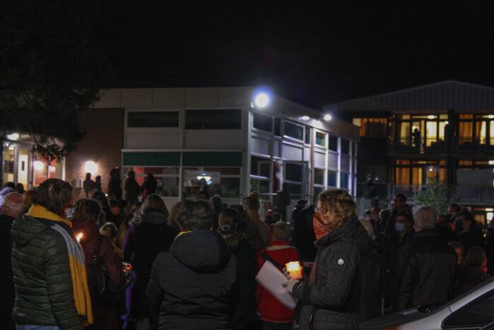 Protest tegen overplaatsing Irakees gezin uit azc