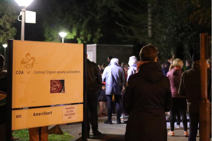 Protest tegen overplaatsing Irakees gezin uit azc