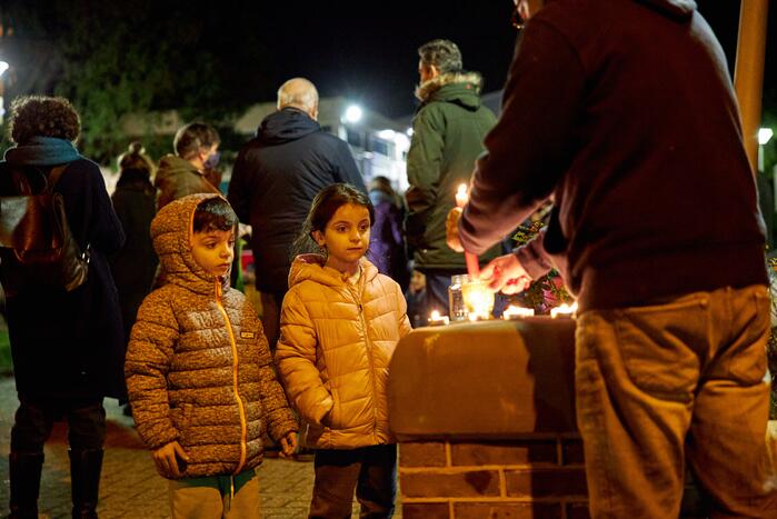 Protest tegen overplaatsing Irakees gezin uit azc