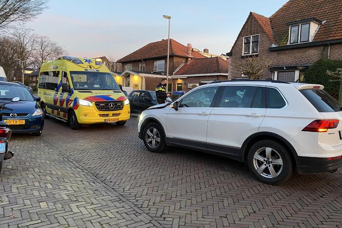 Jongetje geschept door auto