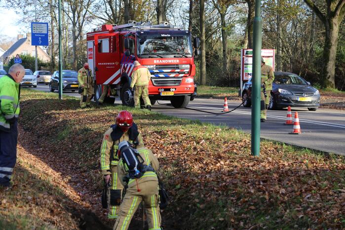 Gemeente raakt gasleiding tijdens schoonmaken van sloot