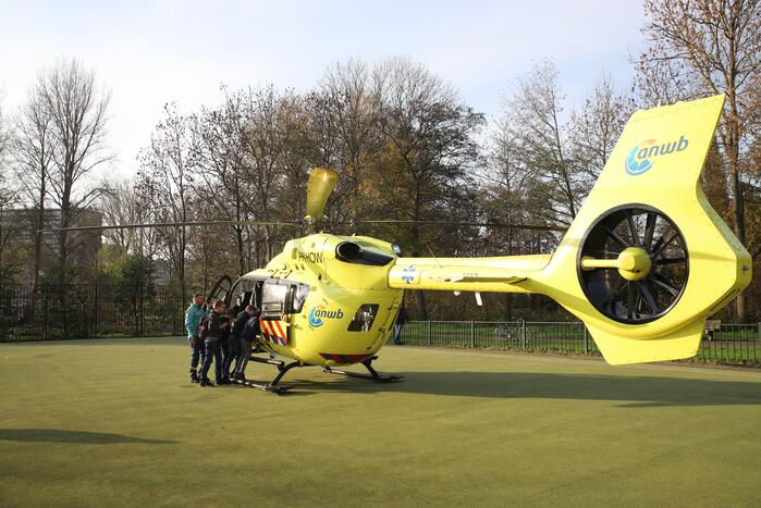 Inzet traumahelikopter trekt veel bekijks