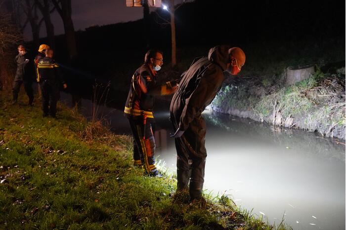 Onderzoek naar gevonden spullen in sloot