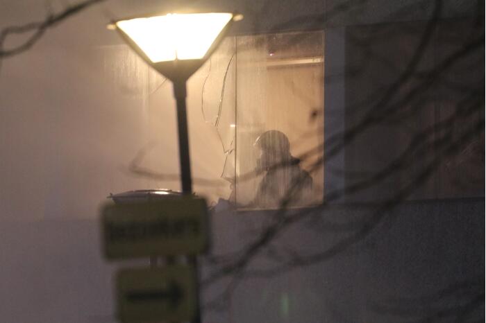 Grote uitslaande brand in wooncomplex