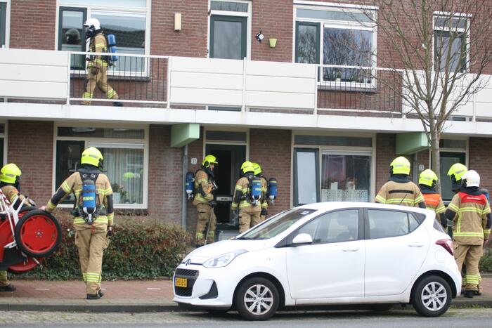 Woningen uit voorzorg ontruimd na gaslucht