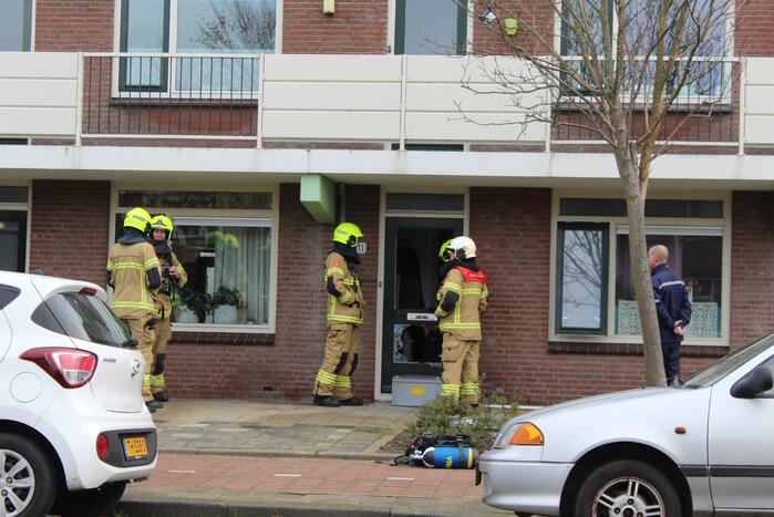 Woningen uit voorzorg ontruimd na gaslucht