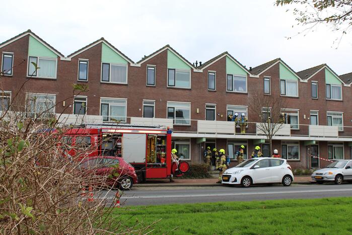 Woningen uit voorzorg ontruimd na gaslucht