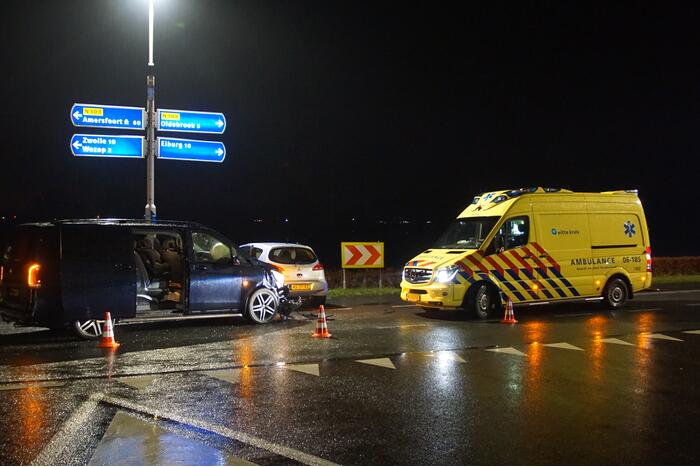 Flinke schade bij ongeval op kruising