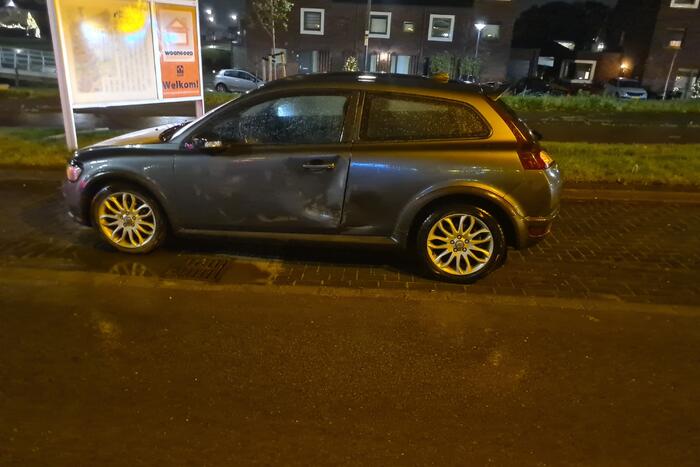 Personenauto in aanrijding met scooter