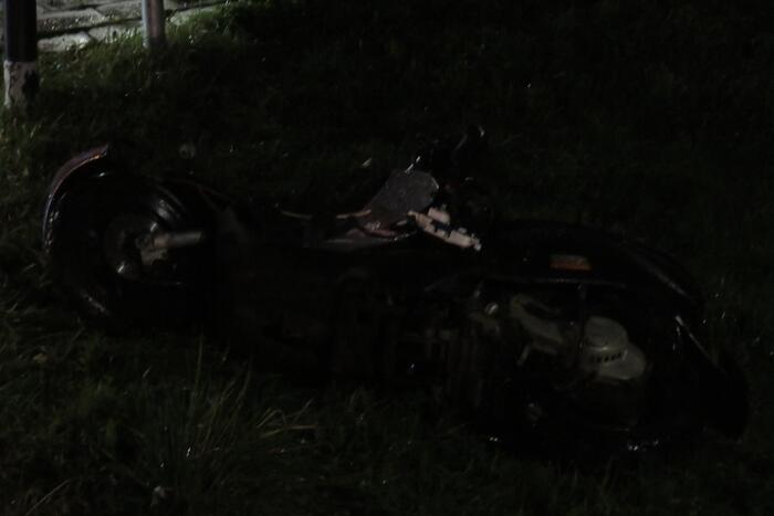 Ernstig ongeval tussen scooter en landbouwvoertuig