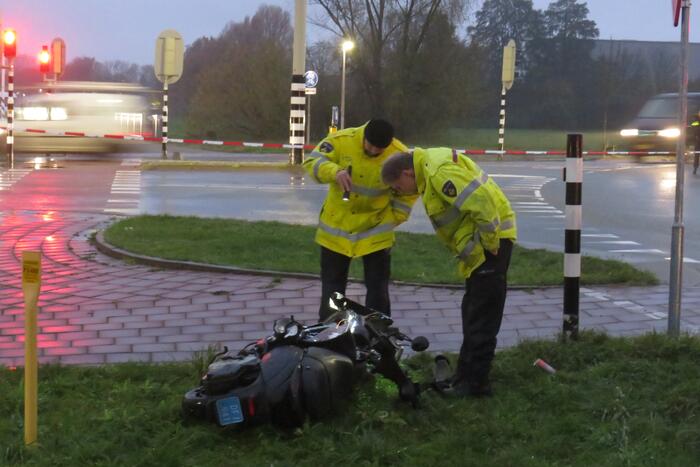 Ernstig ongeval tussen scooter en landbouwvoertuig