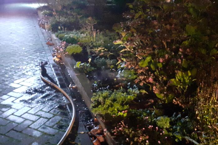 Brand in schoorsteen van woning