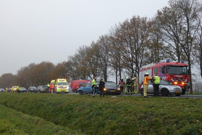 Meerdere voertuigen betrokken bij verkeersongeval