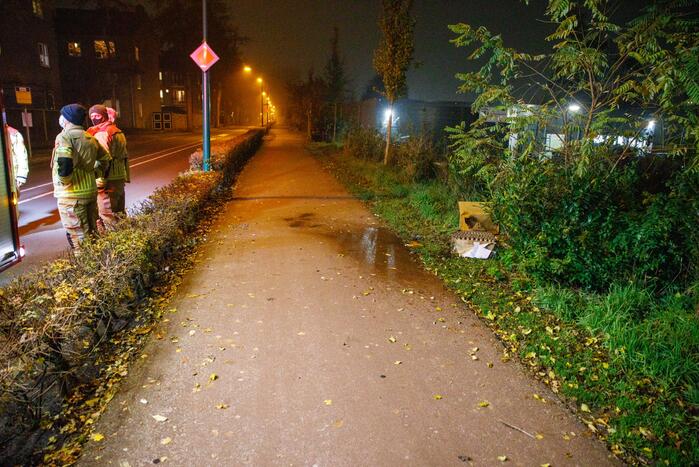 Restanten vuurwerk in brand gestoken