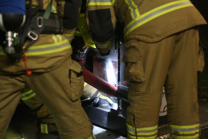 Brand in container snel geblust