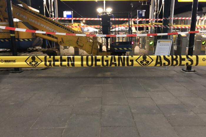 Treinstation Leeuwarden afgesloten door verwijderen asbest
