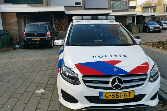 Oplettende buurtbewoner overloopt inbreker