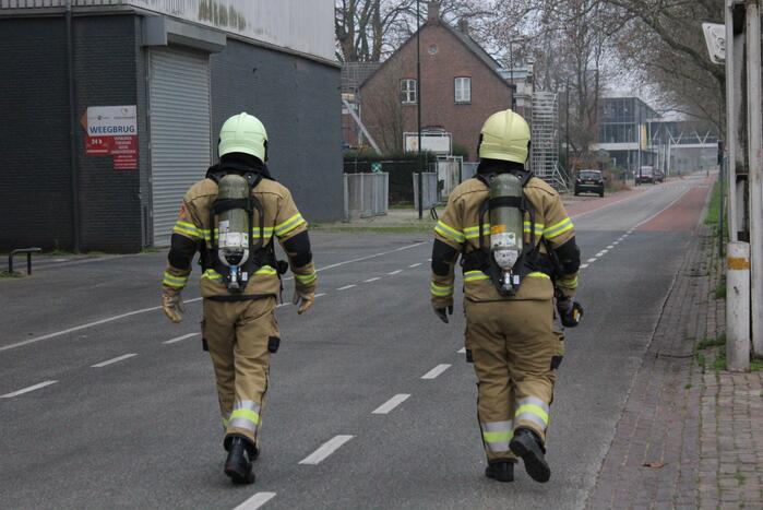 Mogelijk brand bij Victoria Mengvoeders