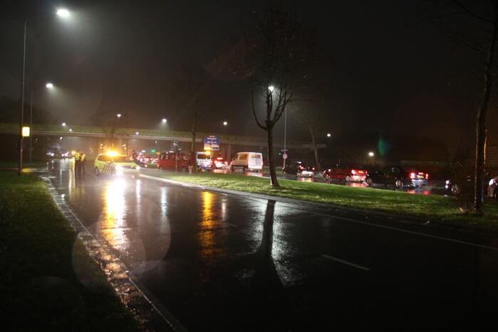 Schade na aanrijding tussen twee auto's