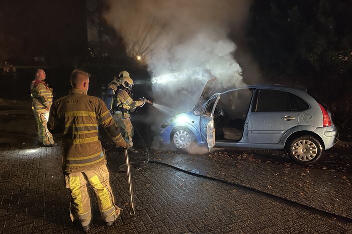 Wederom brand in geparkeerde auto