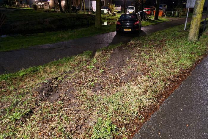 Bestuurder gaat er vandoor bij eenzijdig ongeval