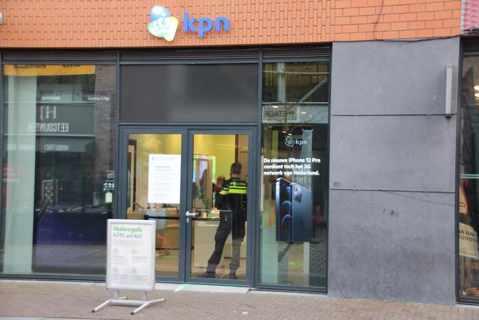 Overval op KPN-winkel Neringpassage