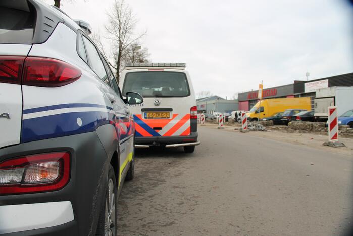 UWV, politie en handhavers doen onderzoek bij autobedrijf