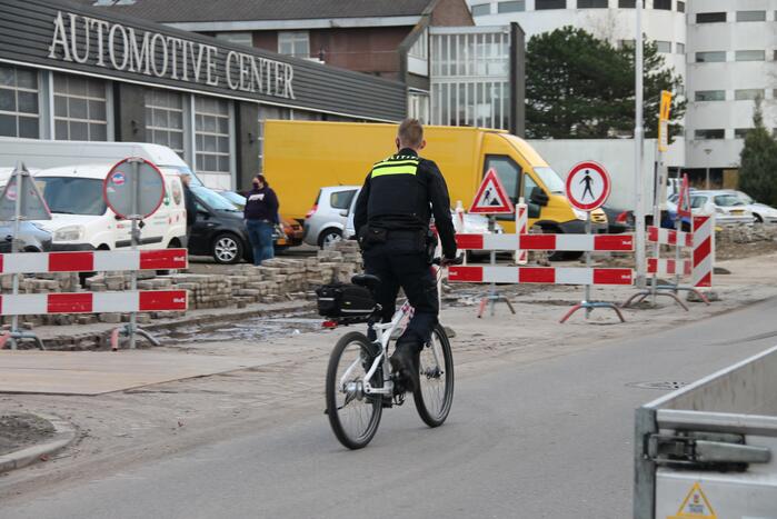 UWV, politie en handhavers doen onderzoek bij autobedrijf
