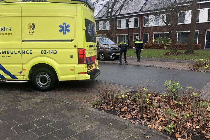 Fietsster gewond bij botsing met bestelbus