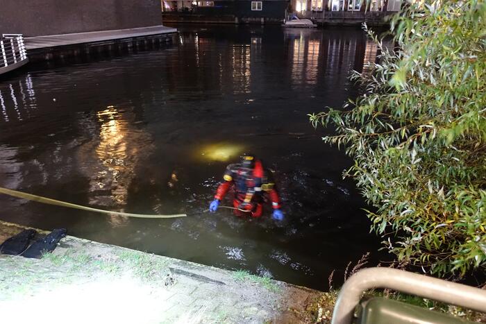 Deelscooter van Go Sharing in water aangetroffen