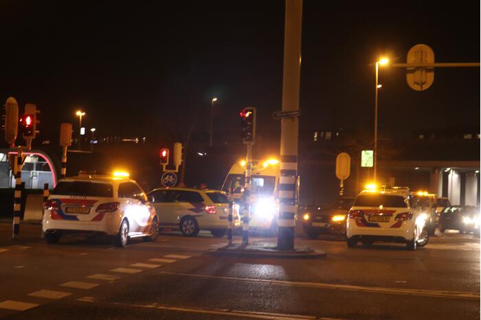 Scooterrijder gewond bij aanrijding met auto