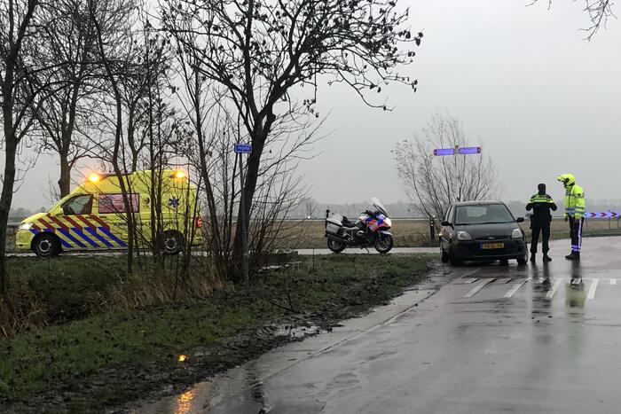 Fietser gewond bij aanrijding met auto