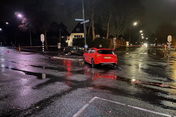 Fikse schade bij botsing tussen twee wagens