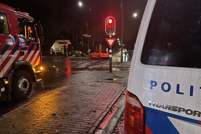 Fikse schade bij botsing tussen twee wagens