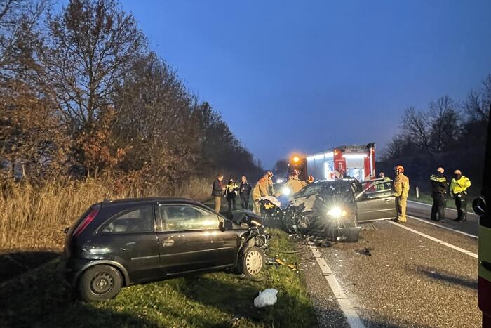 Ravage na botsing tussen twee voertuigen