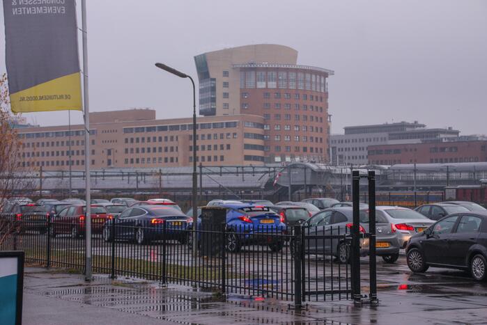 Enorme rijen bij GGD-teststraat