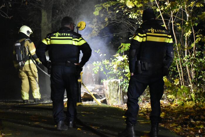 Brand in boom snel geblust