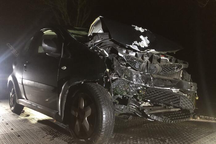 Meerdere voertuigen raken van dezelfde weg