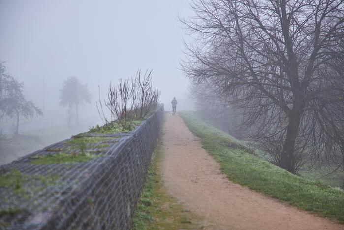 Dichte mistbanken in de Keistad
