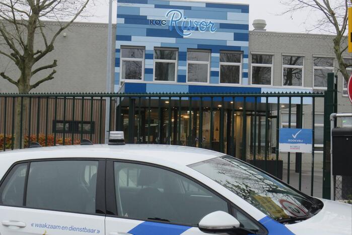 Acht locaties van ROC Rivor gesloten na dreigementen