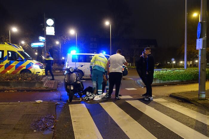 Bestuuder bestelbus laat slachtoffer hulpeloos achter