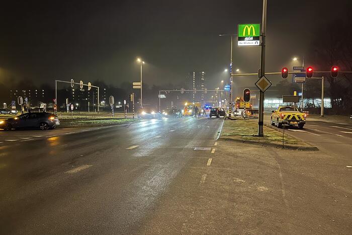 Ravage bij ongeval tussen meerdere voertuigen