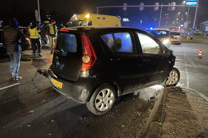 Ravage bij ongeval tussen meerdere voertuigen
